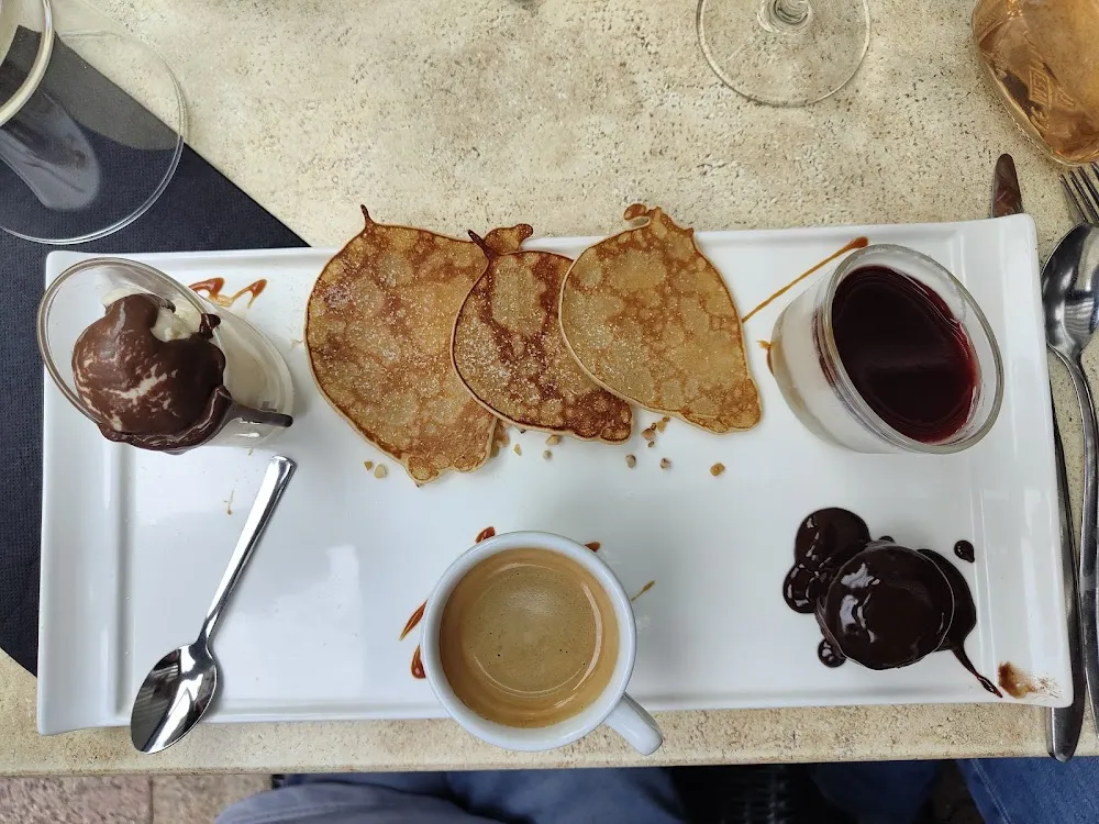 Café Gourmand